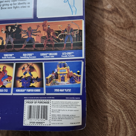 1996 Spider-Woman Black Widow Gear Figure With New Avengers #4 Comic - Picture 2 of 15